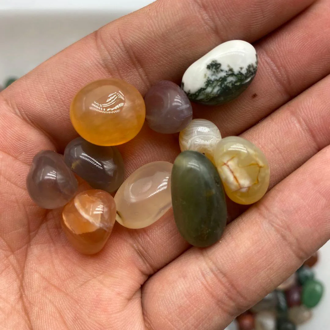 Colorful Transparent Agate Gravel Chips Wholesale - Image 4