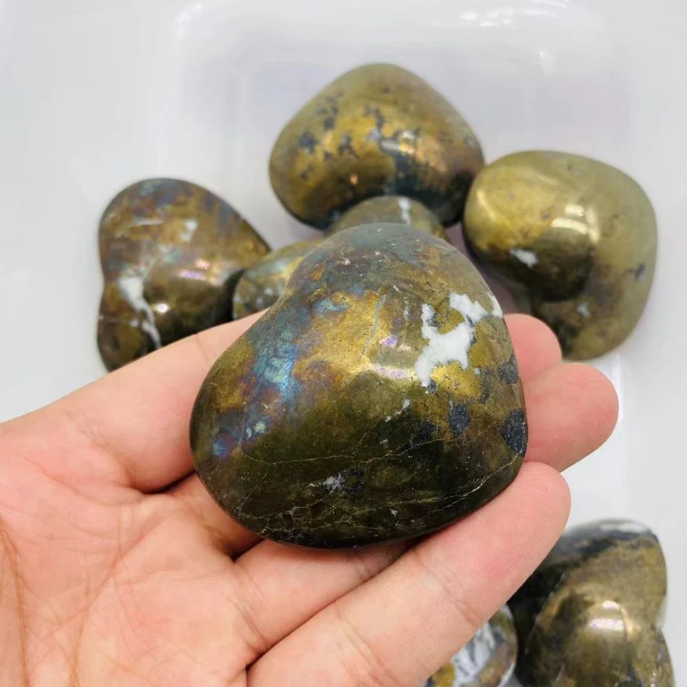 Pyrite Heart Wholesale 2-3in - Image 4