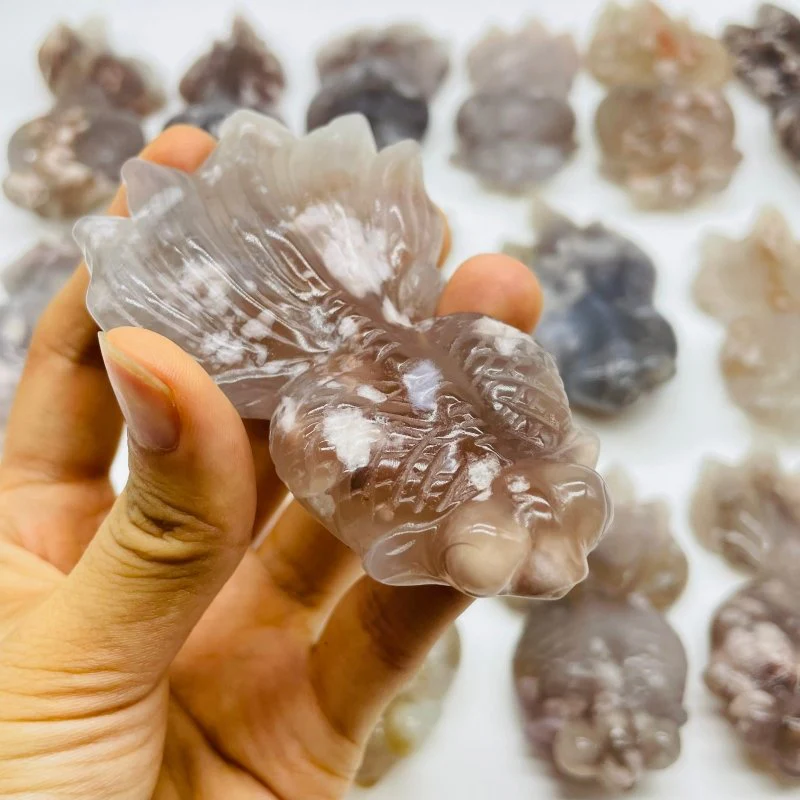 16 Pieces Sakura Flower Agate Beautiful Goldfish Carving - Image 6