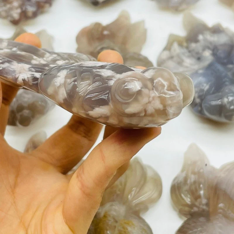 16 Pieces Sakura Flower Agate Beautiful Goldfish Carving - Image 8
