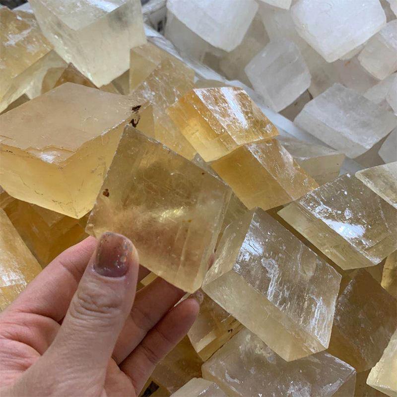 Raw Yellow Honey And White Calcite Wholesale - Image 3